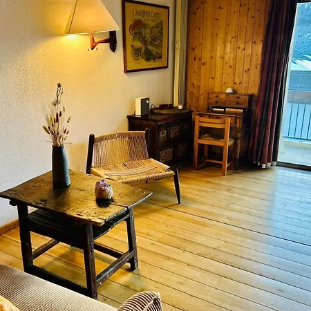 Exceptional Mont-blanc View Center Parking Chamonix